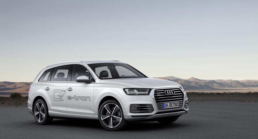  Audi Q7 e-tron TDI Quattro (4M) 2016 года  (WW) (фото 4 из 33)